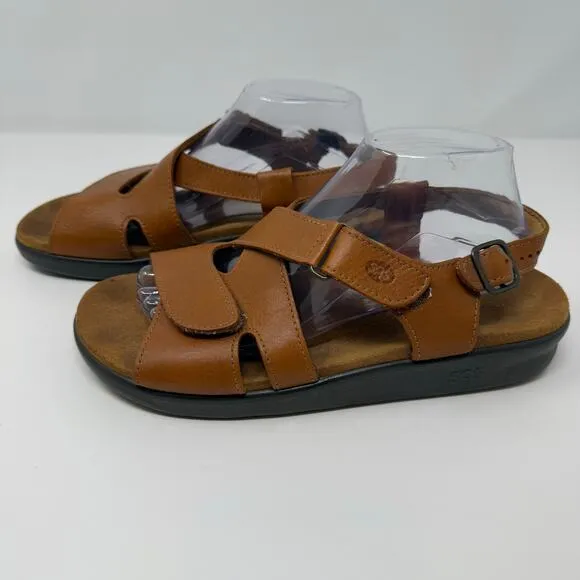 EUC SAS Sandals Women's 10 Huggy Caramel Leather Strap Back Coastal Grandma