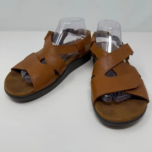 EUC SAS Sandals Women's 10 Huggy Caramel Leather Strap Back Coastal Grandma