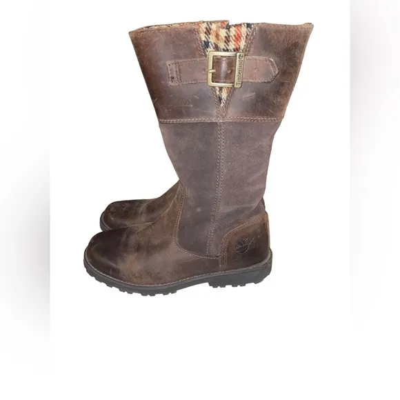 EUC Timberland brown mid calf boots