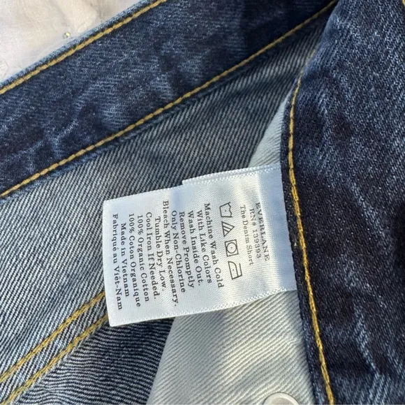 Everlane The Denim Short | Size 28 | Organic Cotton | Dark Wash