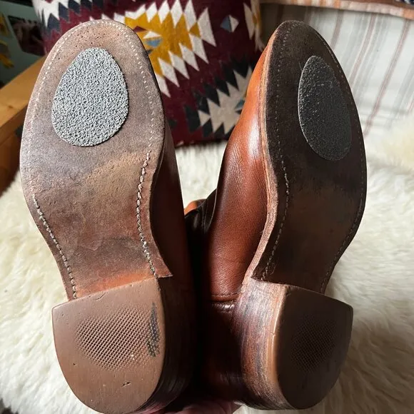 Excellent vintage condition Frye boots style 2595