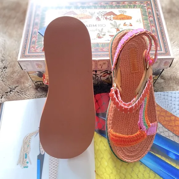 Farm Rio Artisanal Flatform Raffia Velcro Sandals