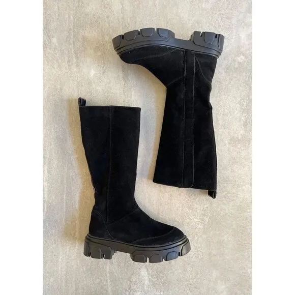 Farm Rio Boots Knee High Lug Sole Black Suede Sz 8.5 Tall Chunky Embroidery NEW