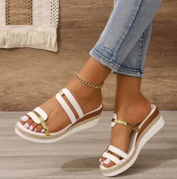 Fashionable White Peep Toe Color Block Wedge &amp; Thick Sole Sandals