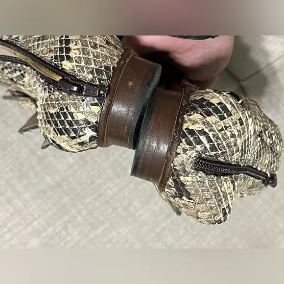 FENDI Snakeskin Python Gladiator Strappy Sandals Flats