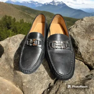 Ferragamo size 7.5 horsebit black driving loafers made in Italy