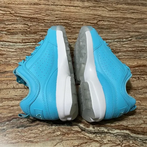 FILA Sneakers Size 6.5 NWT