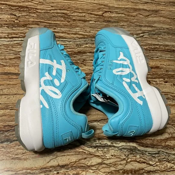 FILA Sneakers Size 6.5 NWT