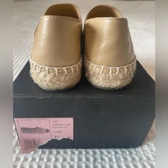 ⚡️Flash Sale⚡️Chanel Leather Beige and Black Espadrilles