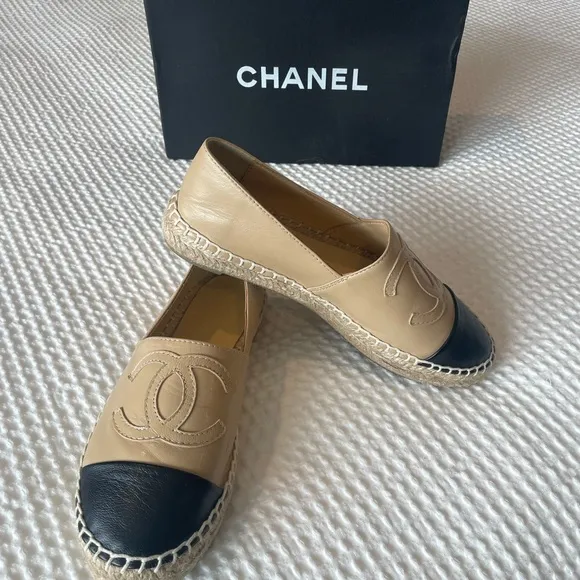 ⚡️Flash Sale⚡️Chanel Leather Beige and Black Espadrilles