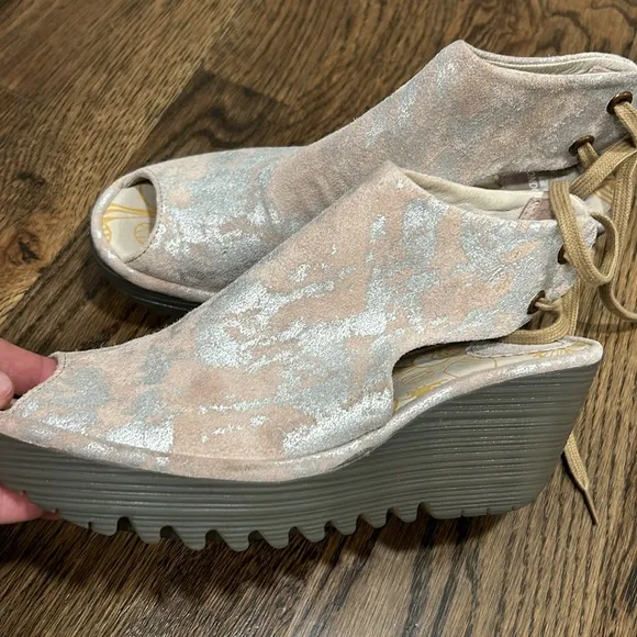 Fly London Suede sandals in pink and gray size 37