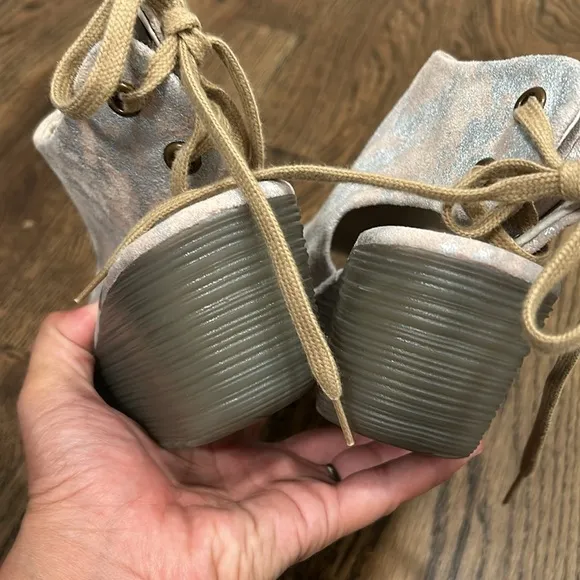 Fly London Suede sandals in pink and gray size 37