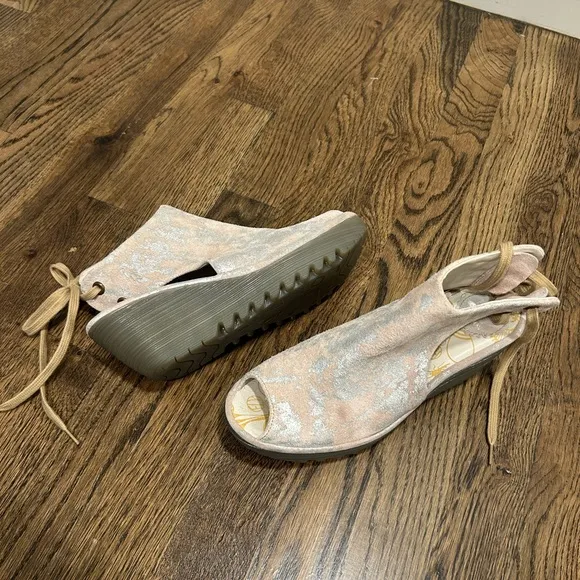 Fly London Suede sandals in pink and gray size 37