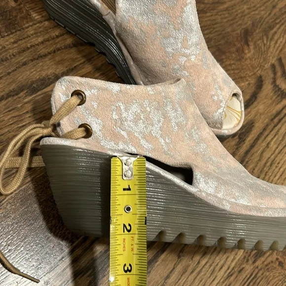 Fly London Suede sandals in pink and gray size 37