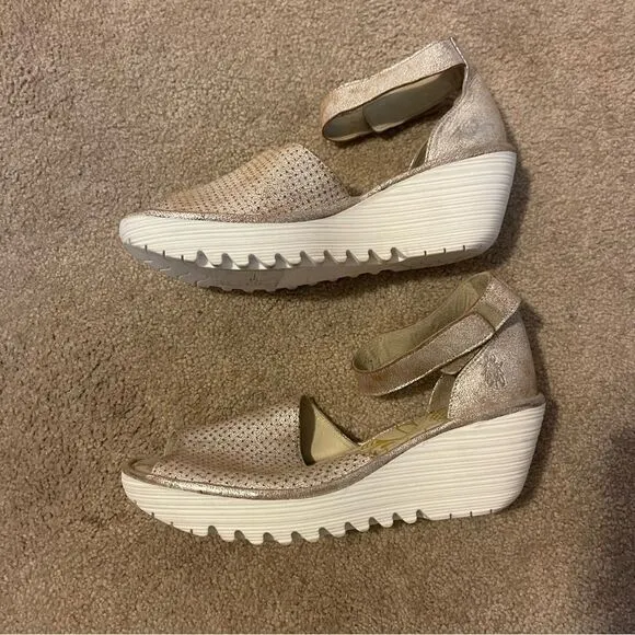 Fly London Yake Metallic Leather Wedge Sandals Women's Size 8.5 or 40EU