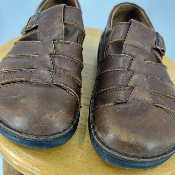 Footprints by Birkenstocks Leather Fisherman Sandals Clogs Brown Unisex …