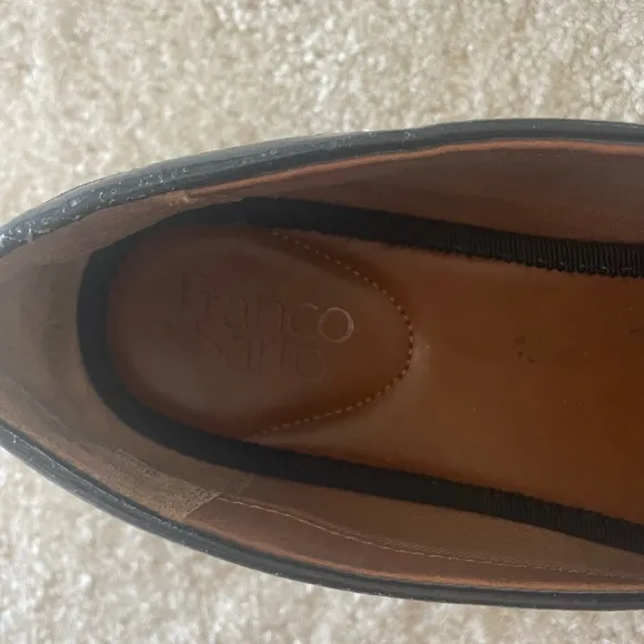 Franco Sarto Lug Sole Balin Penny Loafer. Women size 9. midnight blue/black‎