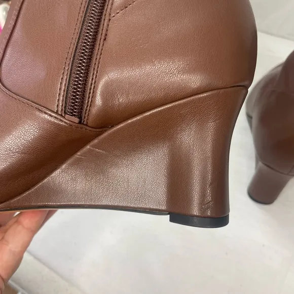 Franco Sarto‎ Women's Temira Side Zip Wedge Bootie Brown Ankle boots 8.5
