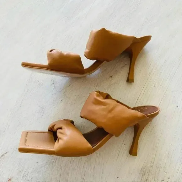 Free People Alohas Twist Strap Mule Sandals Brown Size 38 NWOT $190