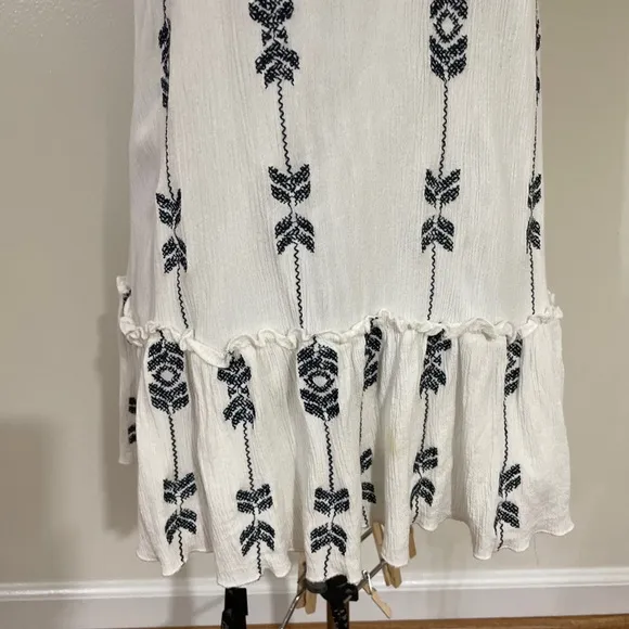Free People Black White Embroidered Drop Waist Open Back &amp; Sides Boho Dress S