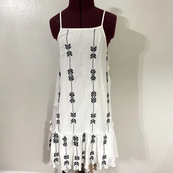 Free People Black White Embroidered Drop Waist Open Back &amp; Sides Boho Dress S