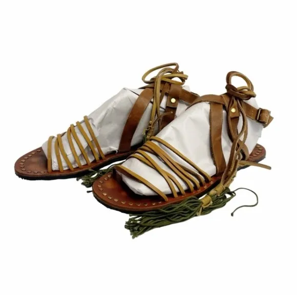 Free People Gladiator Sandals EU 38 (US 7.5) Brown Leather Lace-Up Tassel Flats