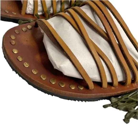 Free People Gladiator Sandals EU 38 (US 7.5) Brown Leather Lace-Up Tassel Flats