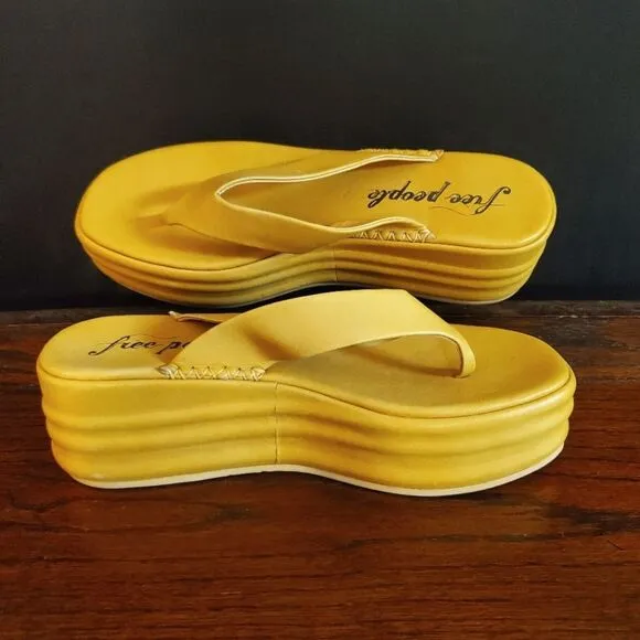 Free People HAVEN Flatform Sandals Thong Straps Size 9 US 39EU