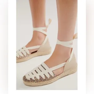Free People Heat Wave Wrap Cream/Multi Glitter Flats Size 6.5 NIB