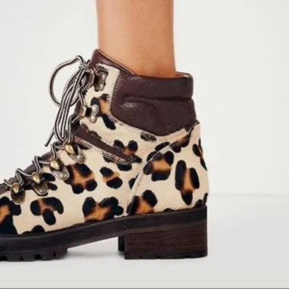 FREE PEOPLE LEOPARD CALF HAIR COMBAT BOOTS WOMEN'S SIZE 37