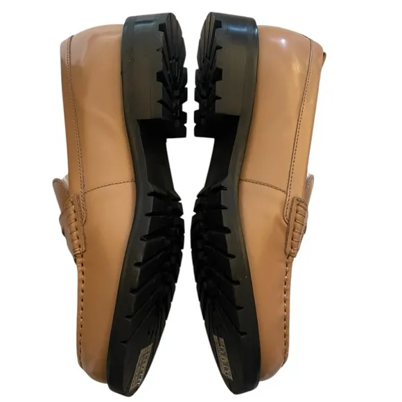 Free People Liv Leather Loafer in Camel