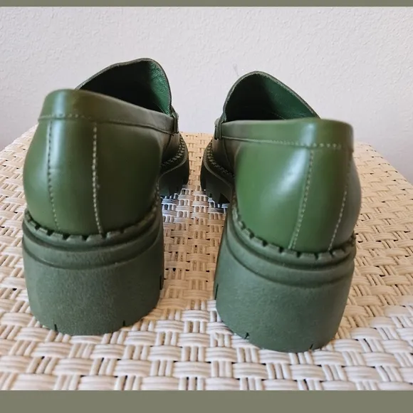 Free People NWOT Green Lyra Lug Sole Penny Loafers Sz 39.5 EU or 9 1/2 US