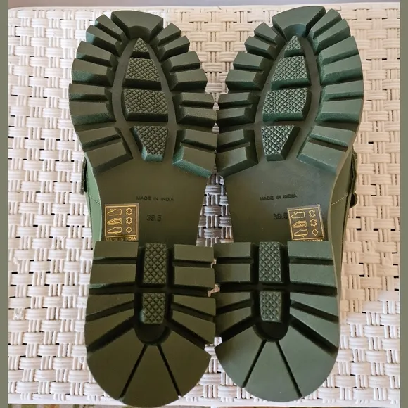 Free People NWOT Green Lyra Lug Sole Penny Loafers Sz 39.5 EU or 9 1/2 US