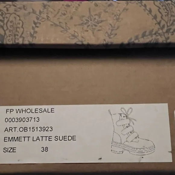 FREE PEOPLE Suede Emmet Lace Up Lug Sole Boots 38