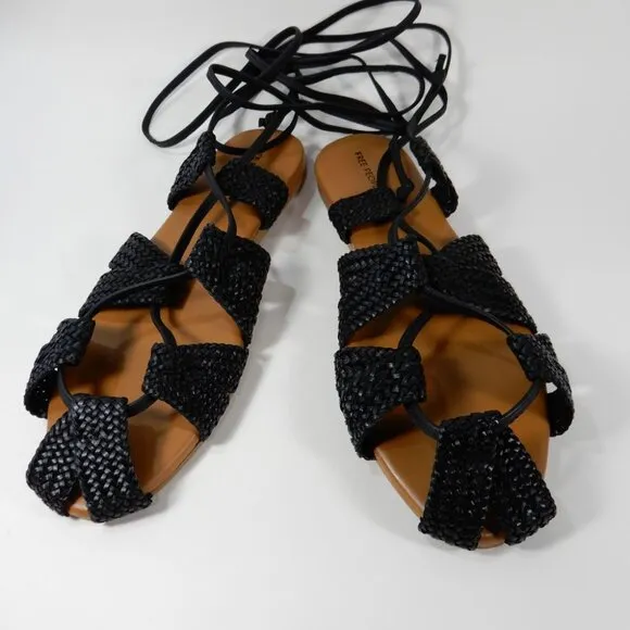 FREE PEOPLE Sunny Gilly Flats Wrap SANDALS Size 9 Black Woven Leather NEW $128