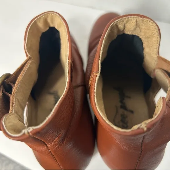 Free People SURI Clog Boots Buckle Leather Lug Sole Chunky Boho Y2K 5.5 US 36 EU