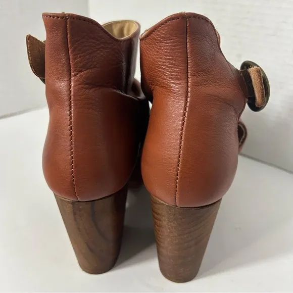 Free People SURI Clog Boots Buckle Leather Lug Sole Chunky Boho Y2K 5.5 US 36 EU