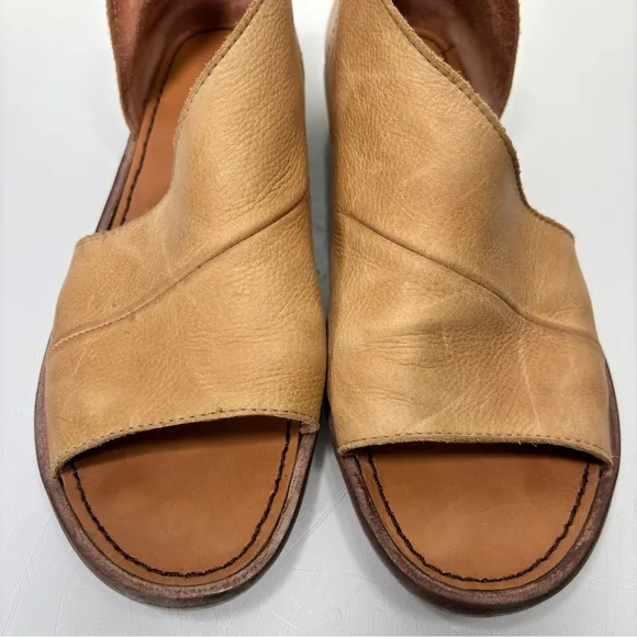 Free People Tan Leather Mont Blanc Open Toe Side Cutouts Sandals Size 38