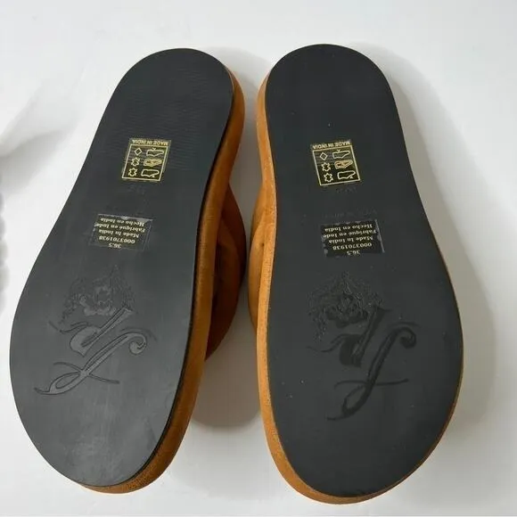 Free People Wonderland Thong Sandals Sz 36.5