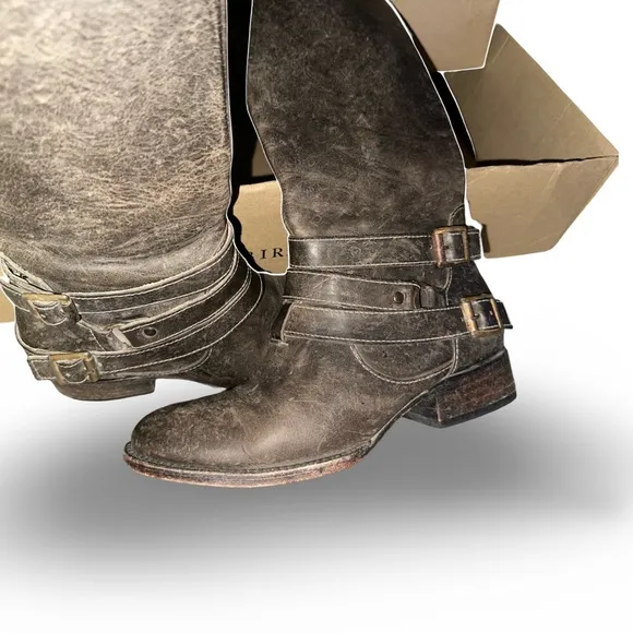 Freebird By Steven Irish Leather Buckle Strap Tall Boots in Stone Womens Sz 7