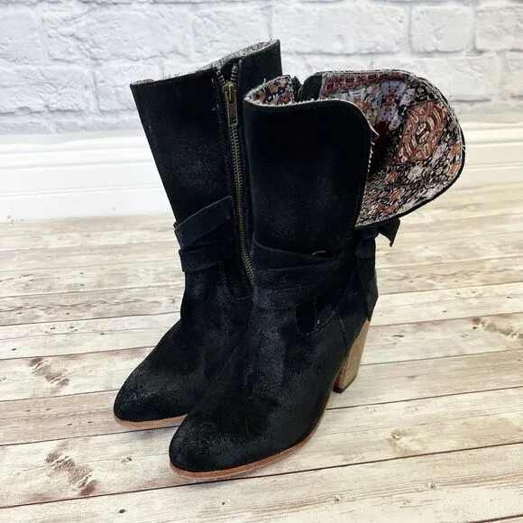 Freebird by Steven Riot Black Suede Mid-Calf Heeled boots Size 6