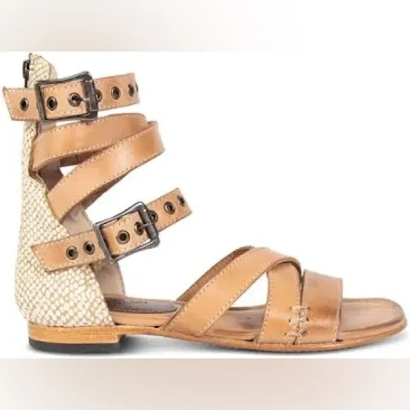 Freebird saylor neutral sandals size 8 - never worn!