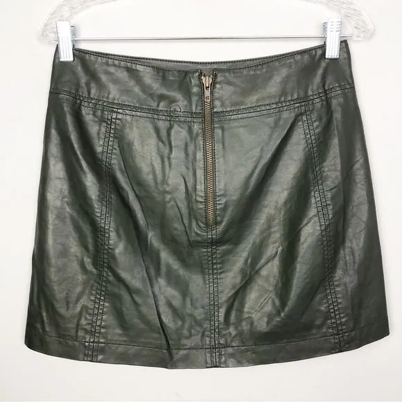 FREE PEOPLE | Vegan Leather Dark Green Modern Femme Mini Skirt Women’s Size 6