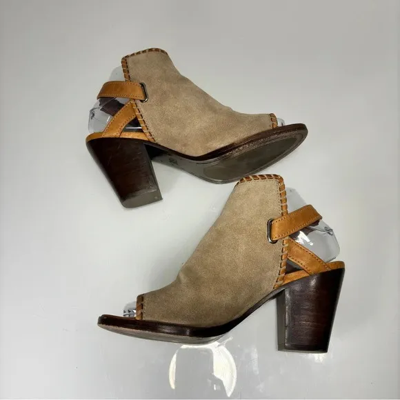 Frye Dani Shield Beige Whipstitch Peep Toe Sling Back Heeled Sandals Size 7.5