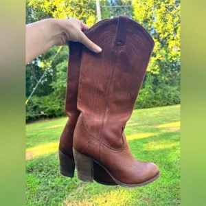 Frye heeled cowgirl boots mid calf