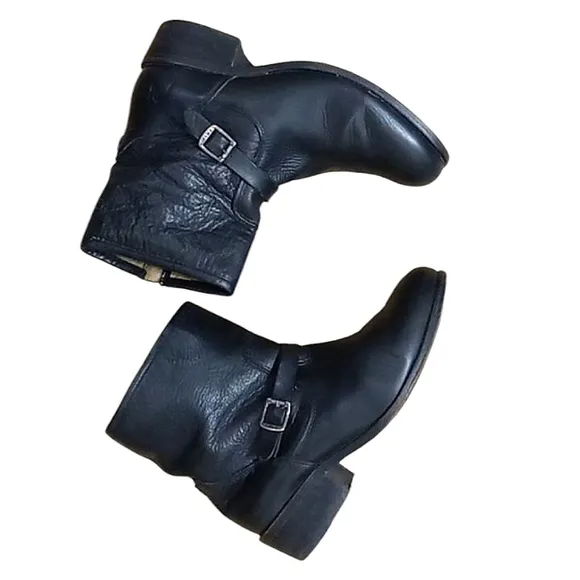 Frye Lynn Strap Short Boots Black Leather Moto Side Zipper Ankle Strap