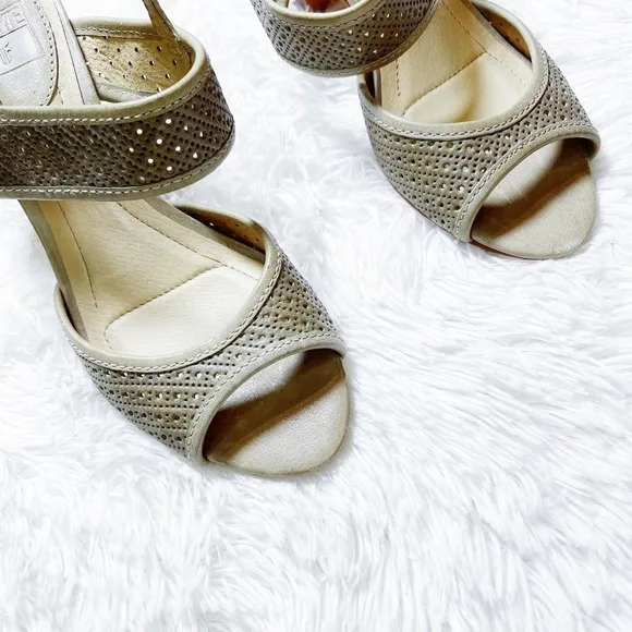 Frye Tan Leather Open Toe Heeled Sandals SZ5