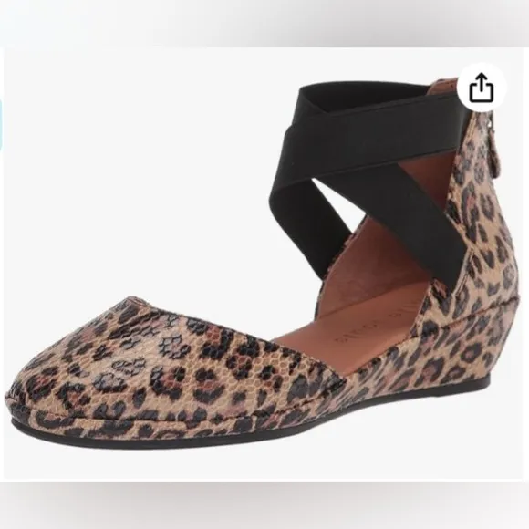 Gentle Souls by Kenneth Cole Women NOA Leopard Print Flats Strapping Ancle 7 1/2