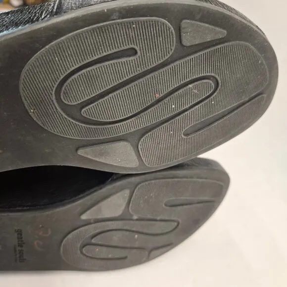 Gentle Souls Gisele Black Leather T-Strap Wedge Sandal Back Zipper, Size 9.5