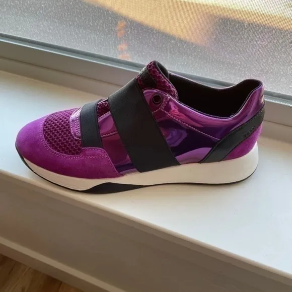 GEOX SUZZIE SLIP ON SNEAKERS